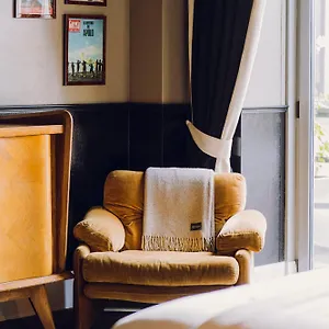 4* Отель Aethos