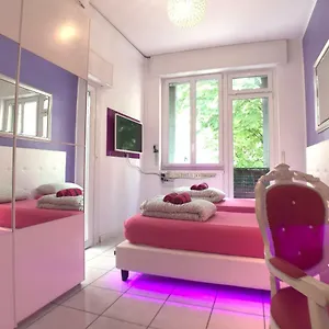 Сasa de vacaciones Duomo Luxury House 9 Pax, Milán