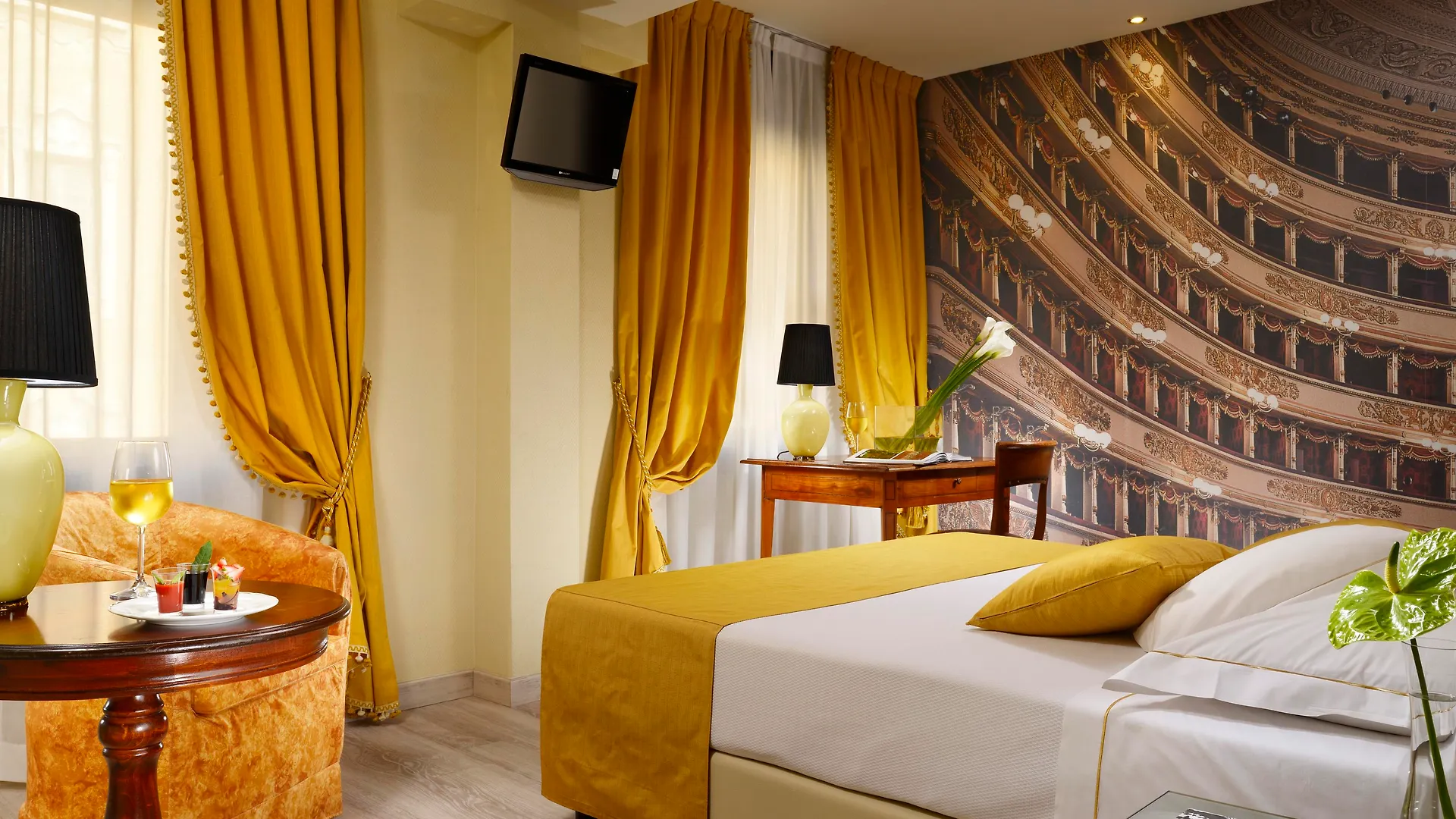 Hotel Pierre Milano 5*,  Italia